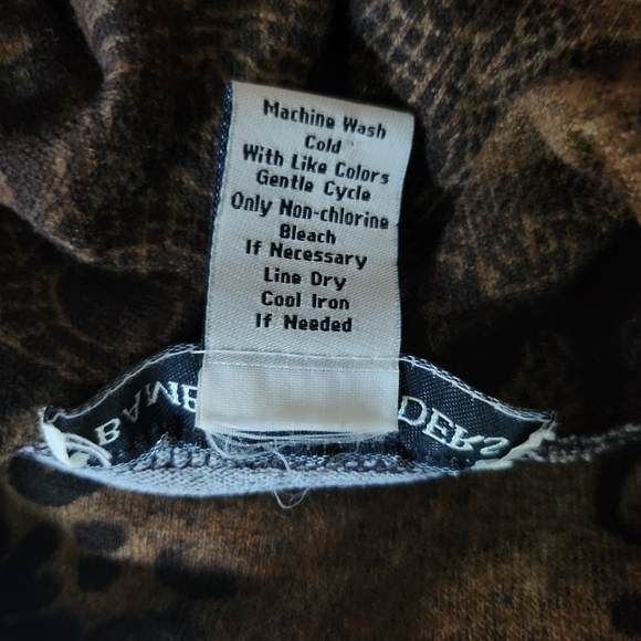 Bamboo Traders Animal Print Cowl Neck Top Sz Petite M - Picture 5 of 6